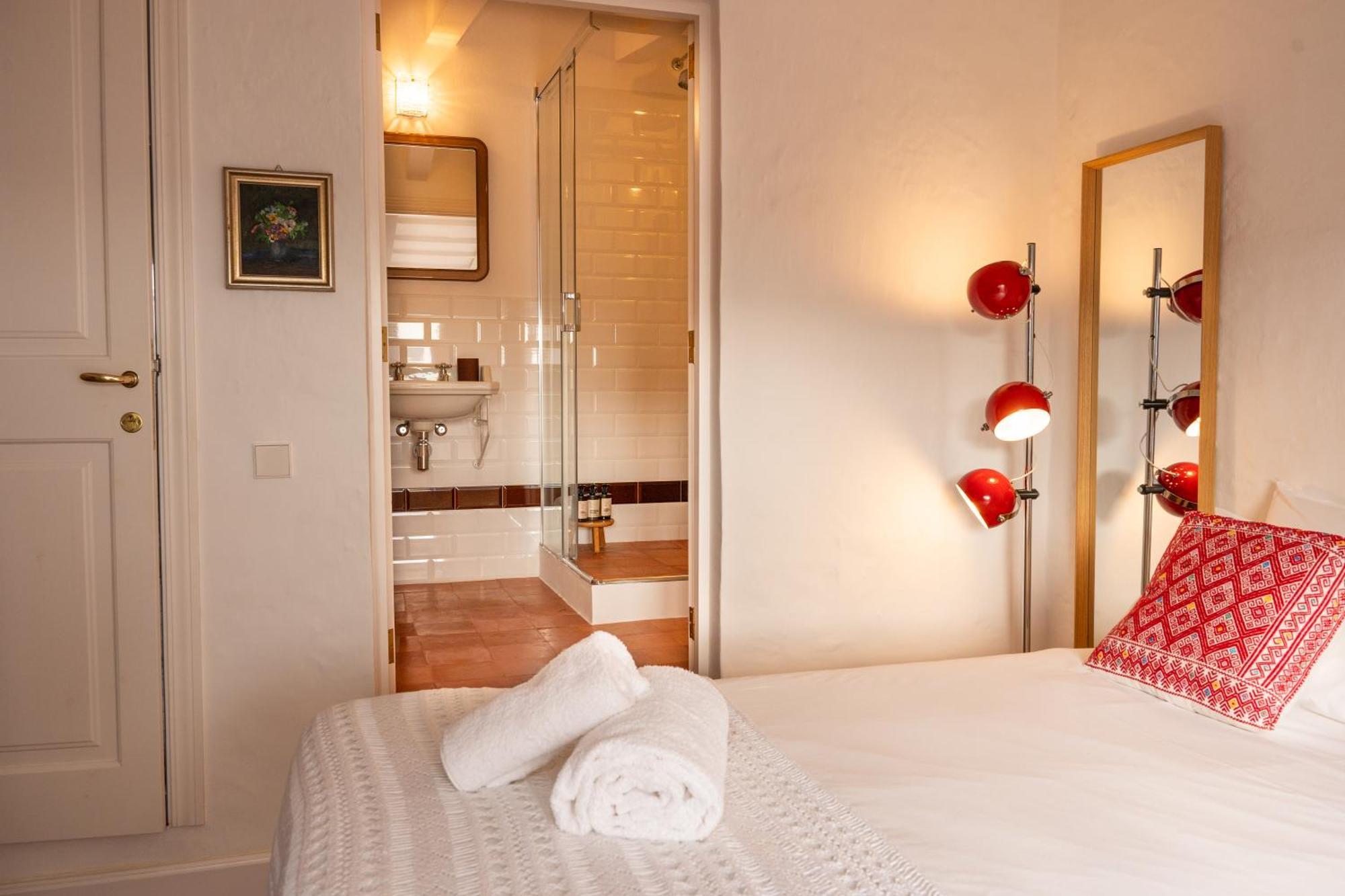 Hotel 3A Ease Of Living ثيوداديلا الغرفة الصورة